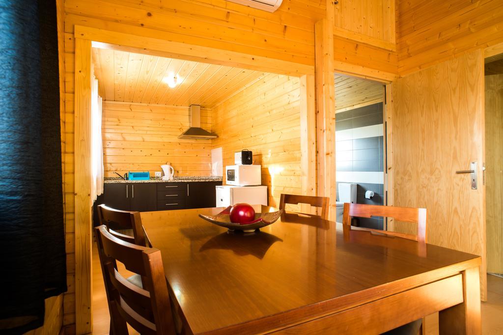 Quintinha Do Casal Ruivo Villa ฟิเกโร โดส วิโญส ภายนอก รูปภาพ