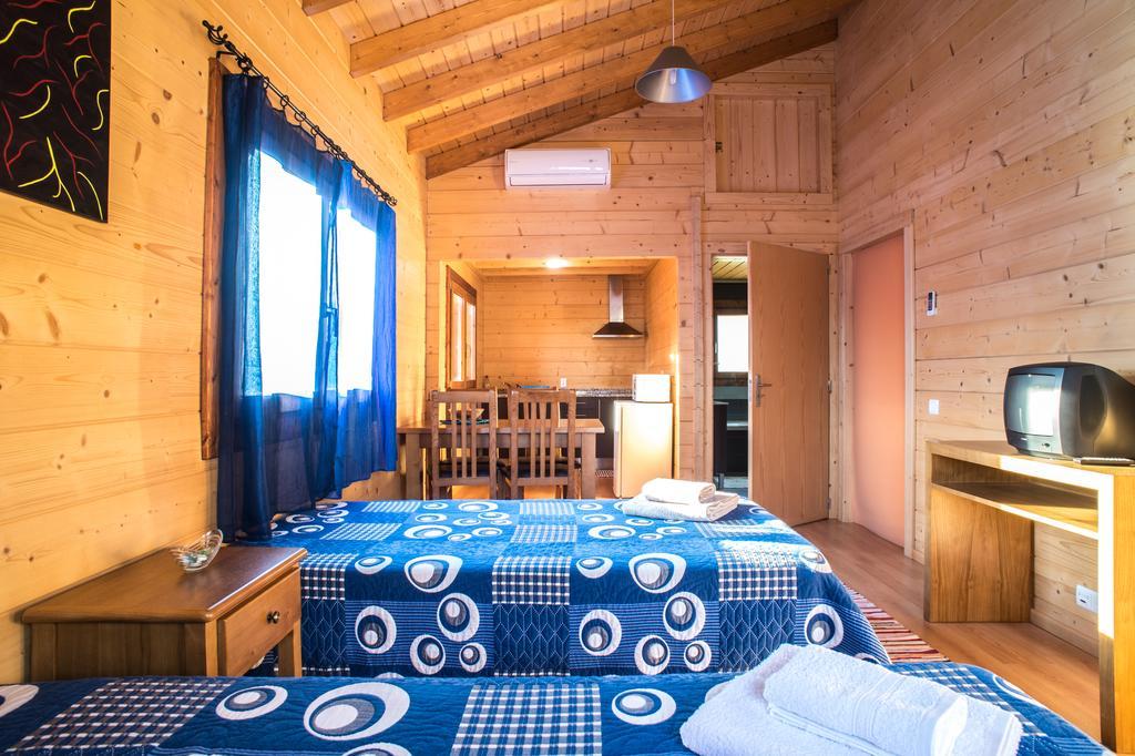 Quintinha Do Casal Ruivo Villa ฟิเกโร โดส วิโญส ภายนอก รูปภาพ